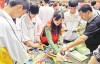 【重庆日报】青年志愿者进社区宣传垃圾分类